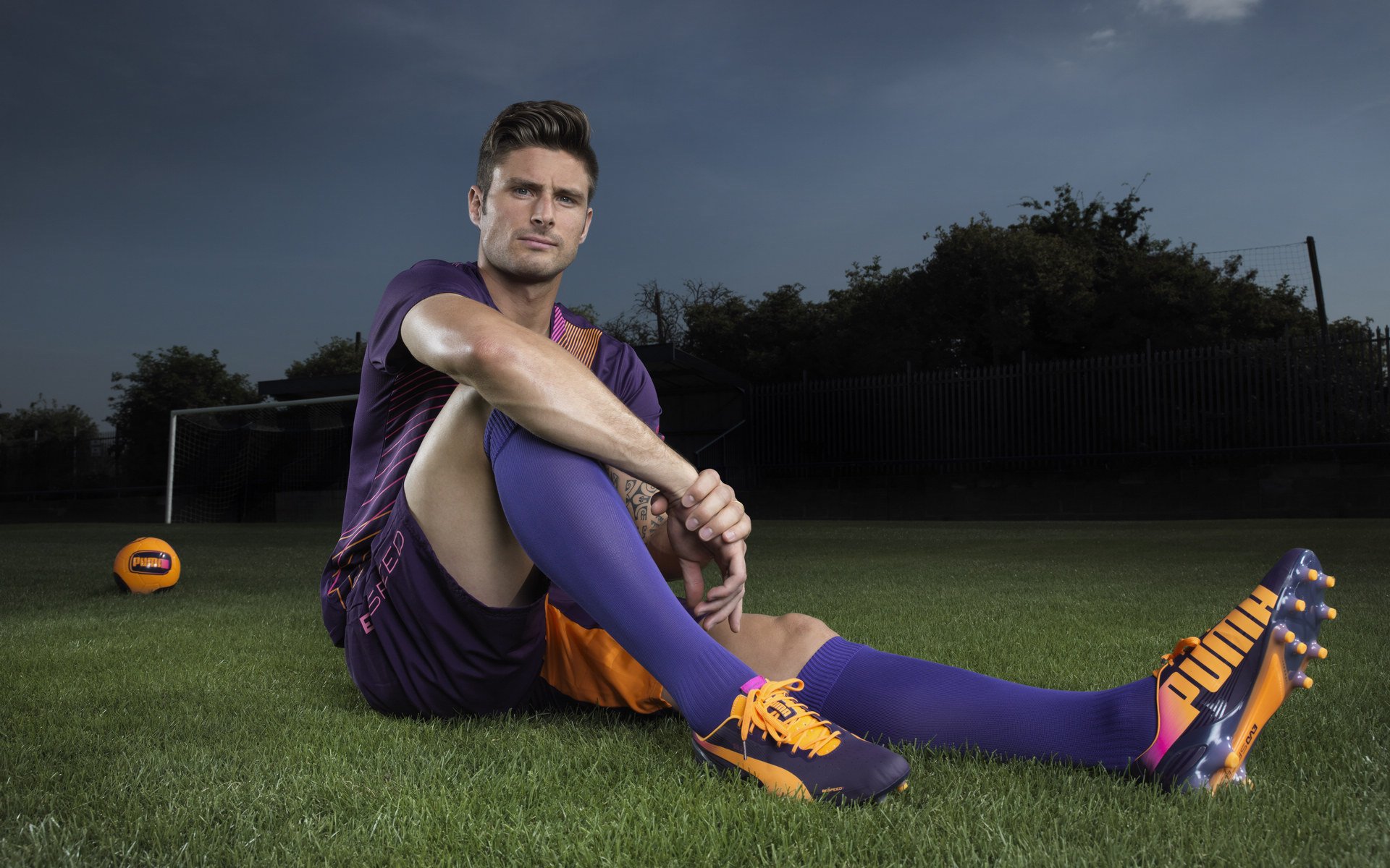 开云官网-C罗再破进球纪录，沙特联赛人气飙升，c罗进球siu